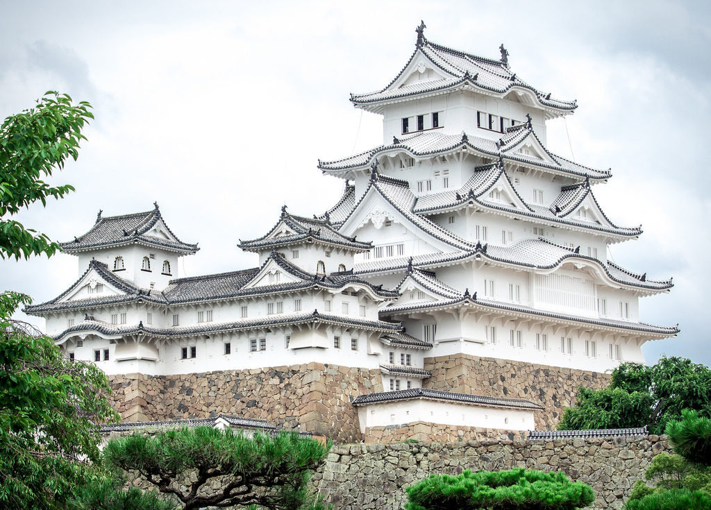 Japan’s Earthquake Resistant Himeji Castle