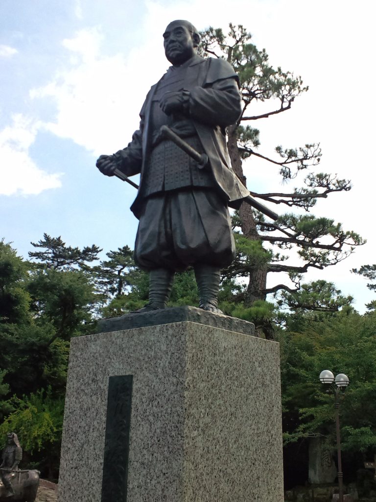 Japan’s Earthquake Resistant Himeji Castle